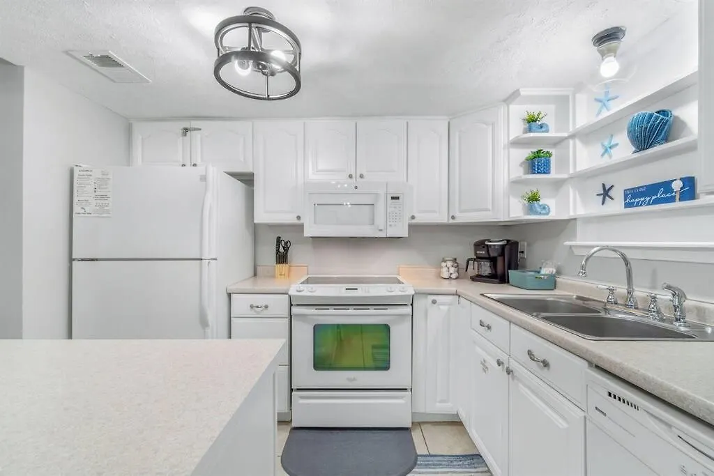 Beach, Pools, Tennis, Gulf Highlands Beach Resort Panama City Beach Apartment