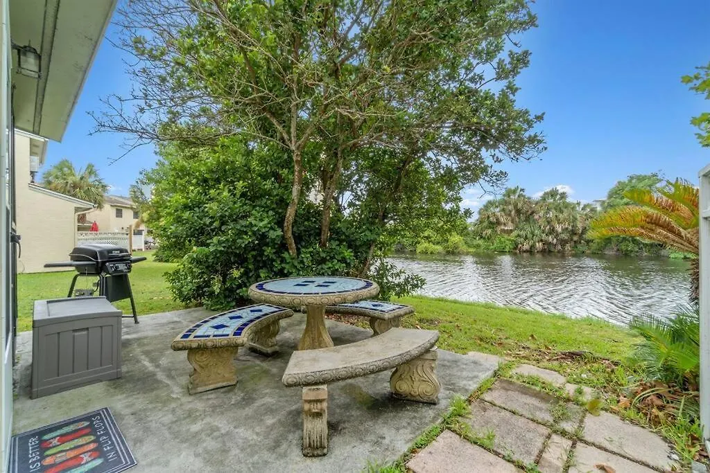 Beach, Pools, Tennis, Gulf Highlands Beach Resort location